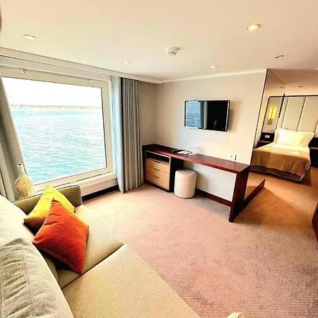 Costa Do Sal Boat Lounge 4*