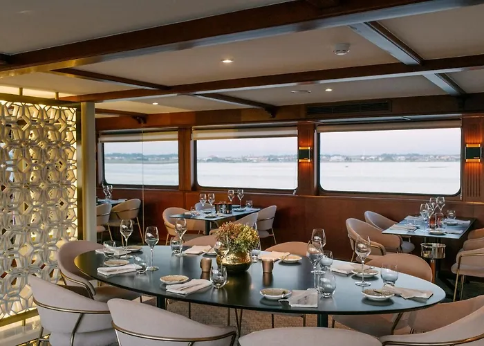 Costa Do Sal Boat Lounge Hotel Aveiro