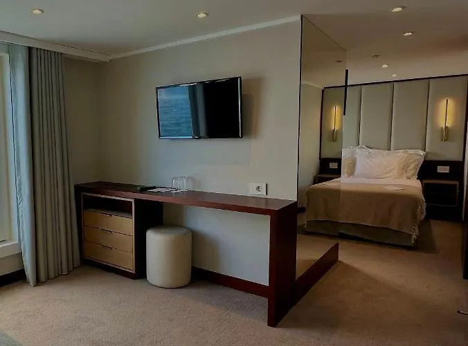 Costa Do Sal Boat Lounge 4* Авейру