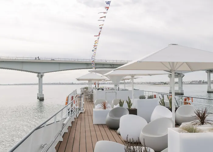 Costa Do Sal Boat Lounge Hotel Aveiro